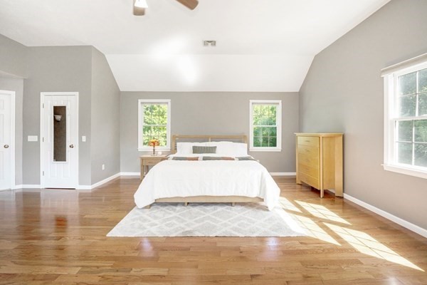 11 Aspen Road Shrewsbury, MA 01545 - Photo 13 of 32 Gallery Image 13