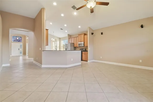$380,000 | 13709 Sanford Hill Place, Riverview, FL 33579