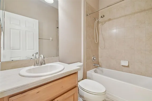 $380,000 | 13709 Sanford Hill Place, Riverview, FL 33579