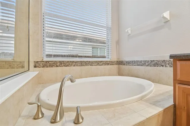 $380,000 | 13709 Sanford Hill Place, Riverview, FL 33579