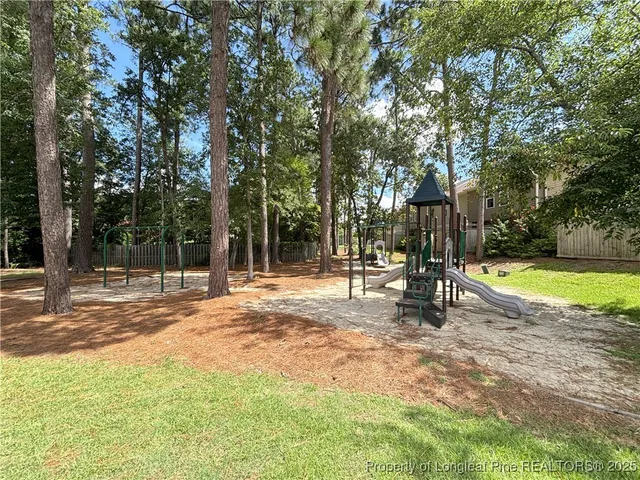 $229,900 | 2652 Middle Br Bend, Fayetteville, NC 28304