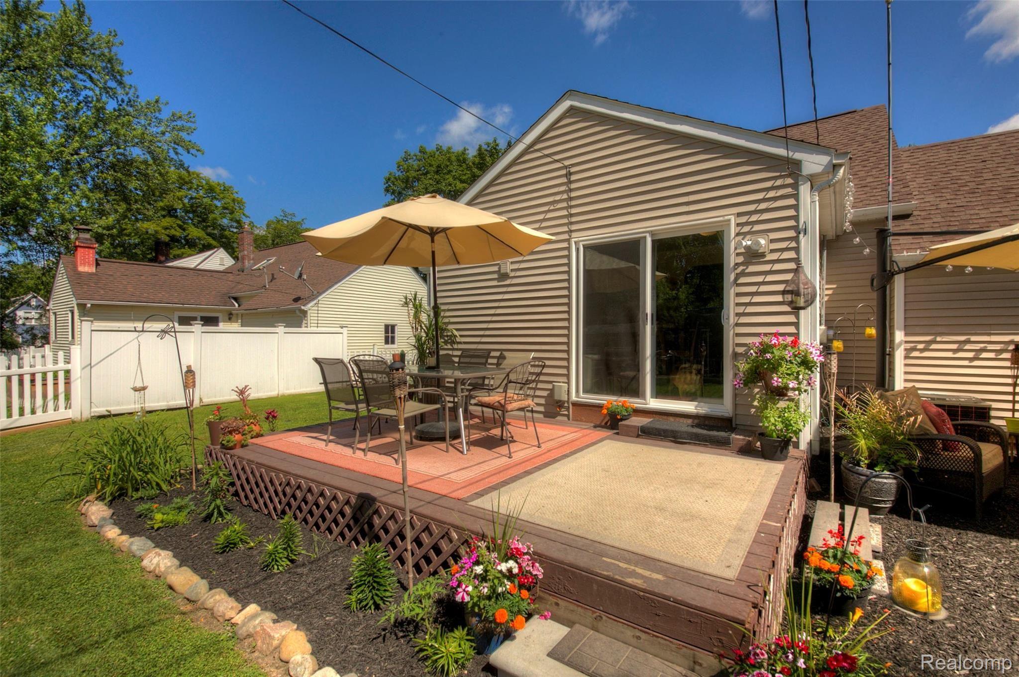133 Riddle Street Howell, MI 48843 - Photo 40 of 53 930A6283_4_5.jpg