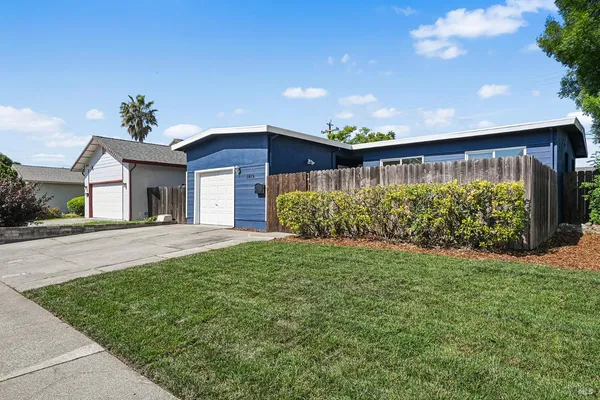 $459,000 | 1419 Eisenhower Street, Fairfield, CA 94533