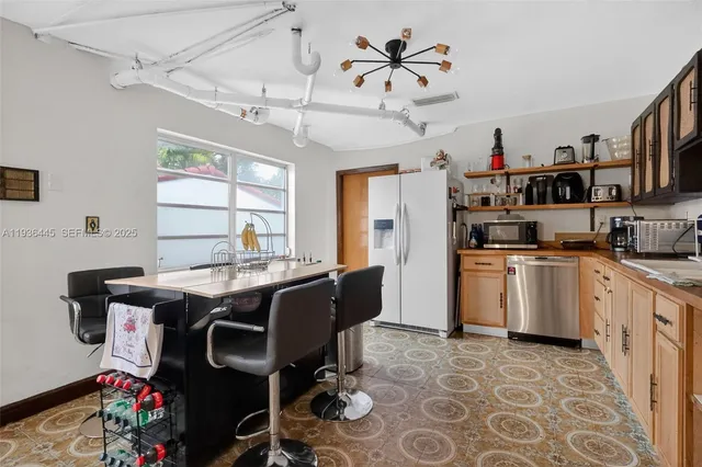 $4,850 | 135 South Drive, Miami Springs, FL 33166