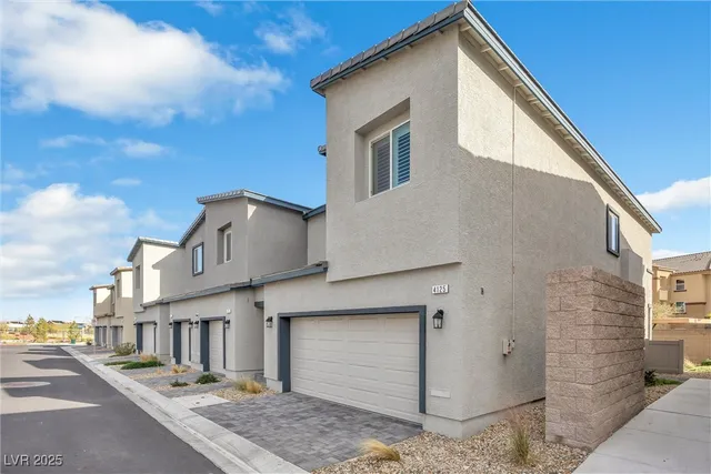 $330,000 | 4125 Venus Falls Avenue, North Las Vegas, NV 89084