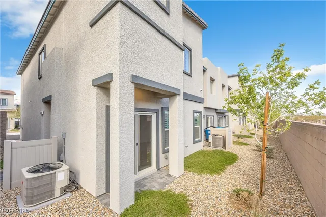 $330,000 | 4125 Venus Falls Avenue, North Las Vegas, NV 89084