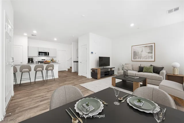 $330,000 | 4125 Venus Falls Avenue, North Las Vegas, NV 89084