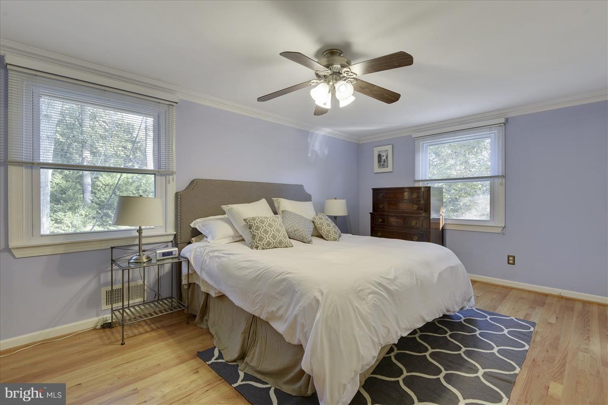 102 Stauffer Road Severna Park, MD 21146 - Photo 10 of 27 Bedroom (Master)