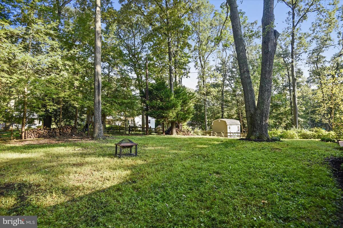 102 Stauffer Road Severna Park, MD 21146 - Photo 21 of 27 Flat Backyard