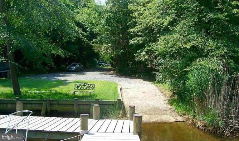 102 Stauffer Road Severna Park, MD 21146 - Photo 23 of 27 Community Boat Ramp
