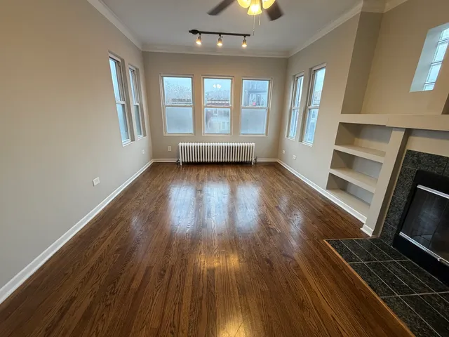 $782,900 | 3017 West Fullerton Avenue, Chicago, IL 60647