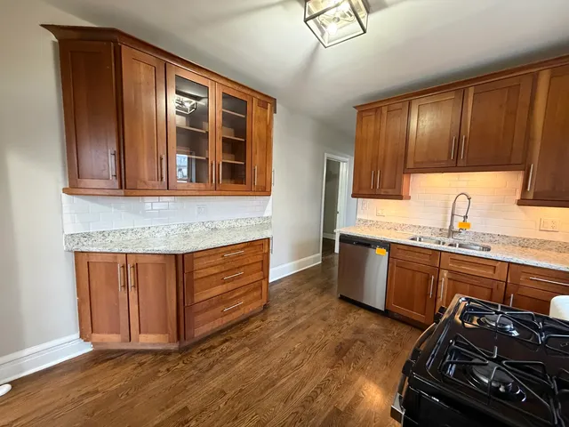 $782,900 | 3017 West Fullerton Avenue, Chicago, IL 60647