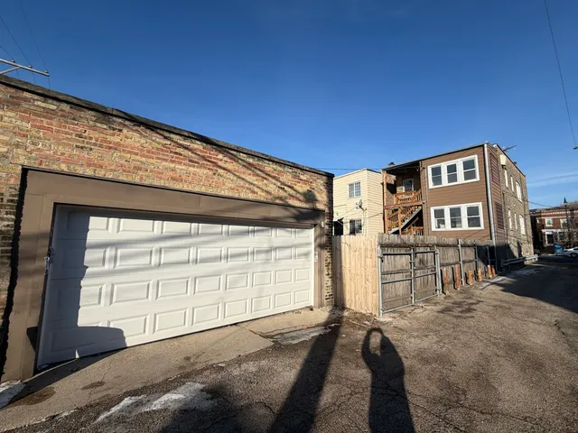 $782,900 | 3017 West Fullerton Avenue, Chicago, IL 60647