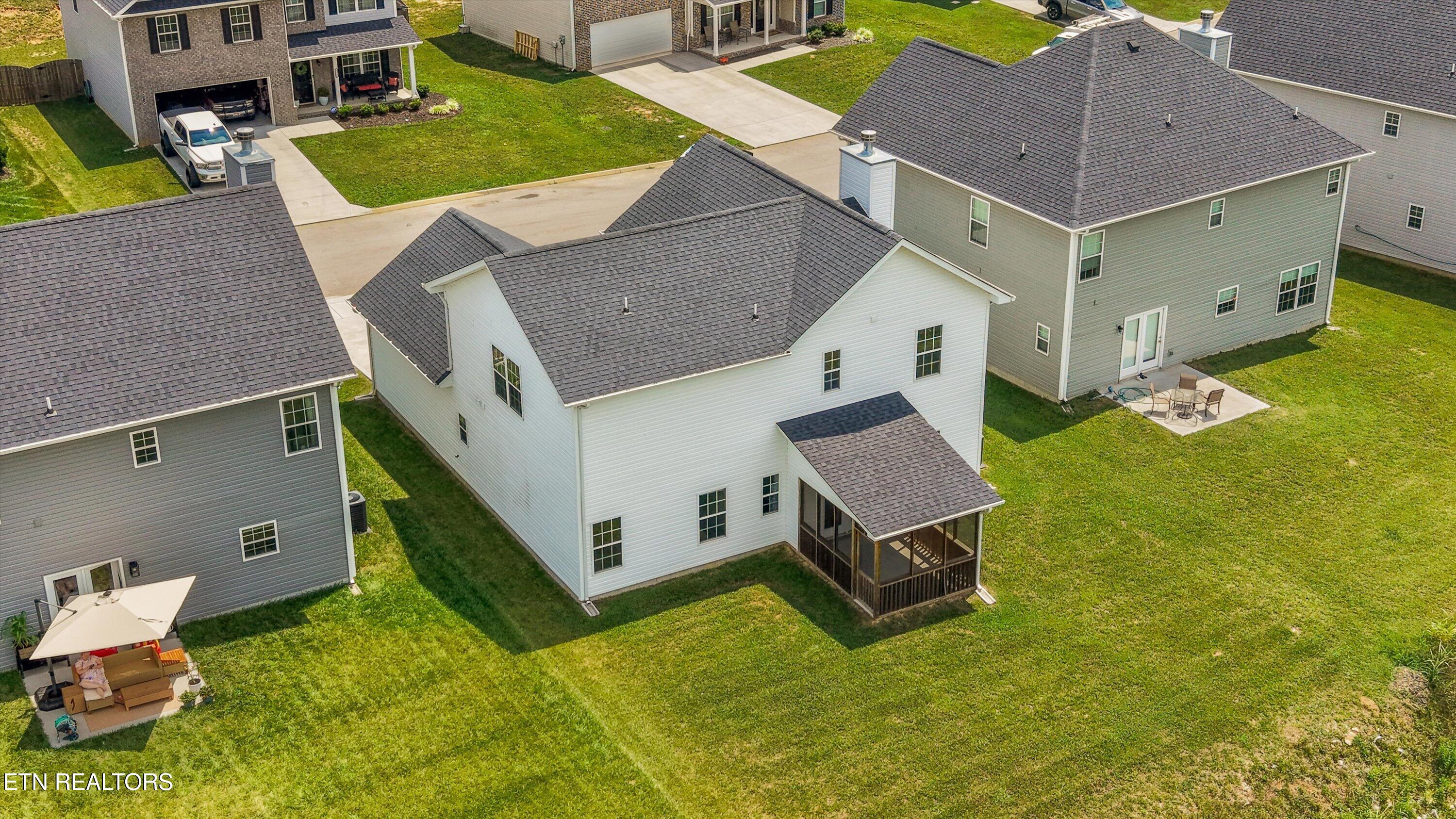 8217 Zenith Lane Powell, TN 37849 - Photo 40 of 44 40-8217 Zenith Ln 39