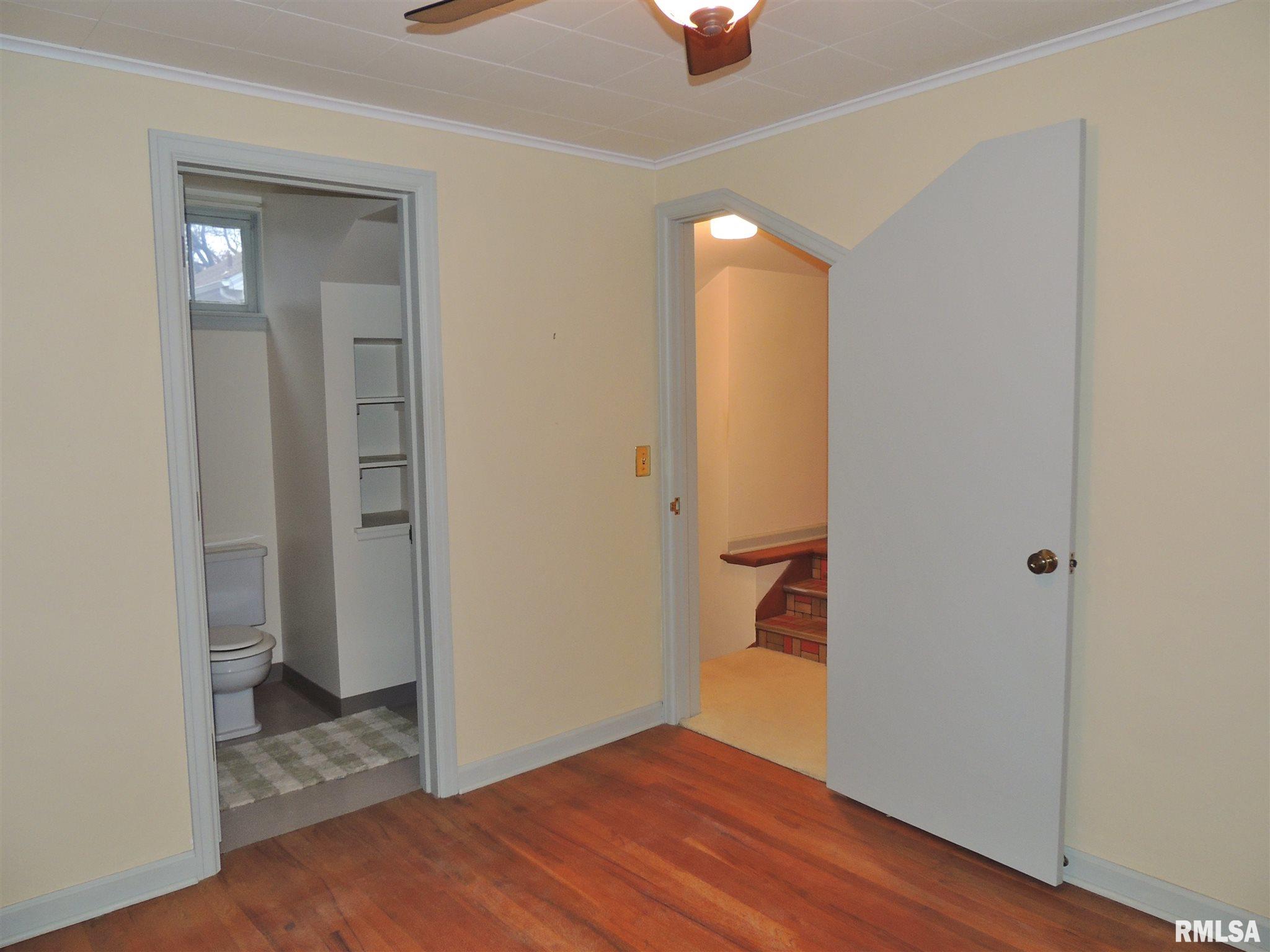 2111 Fairhaven Road Davenport, IA 52803 - Photo 29 of 32 Gallery Image 29
