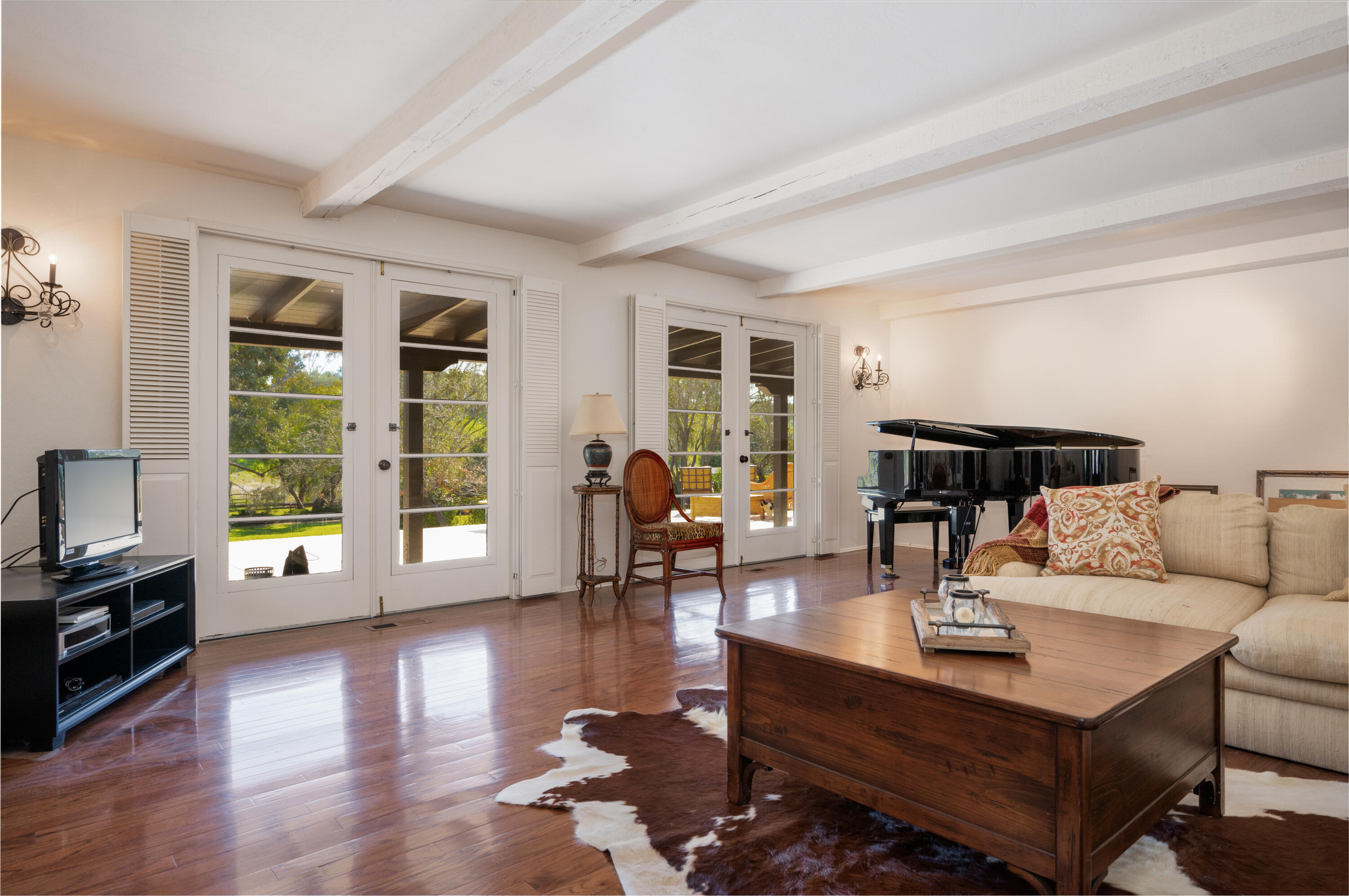 2836 Quail Valley Road Solvang, CA 93463 - Photo 7 of 43 2836_quail_valley_road_solvang_ca-9