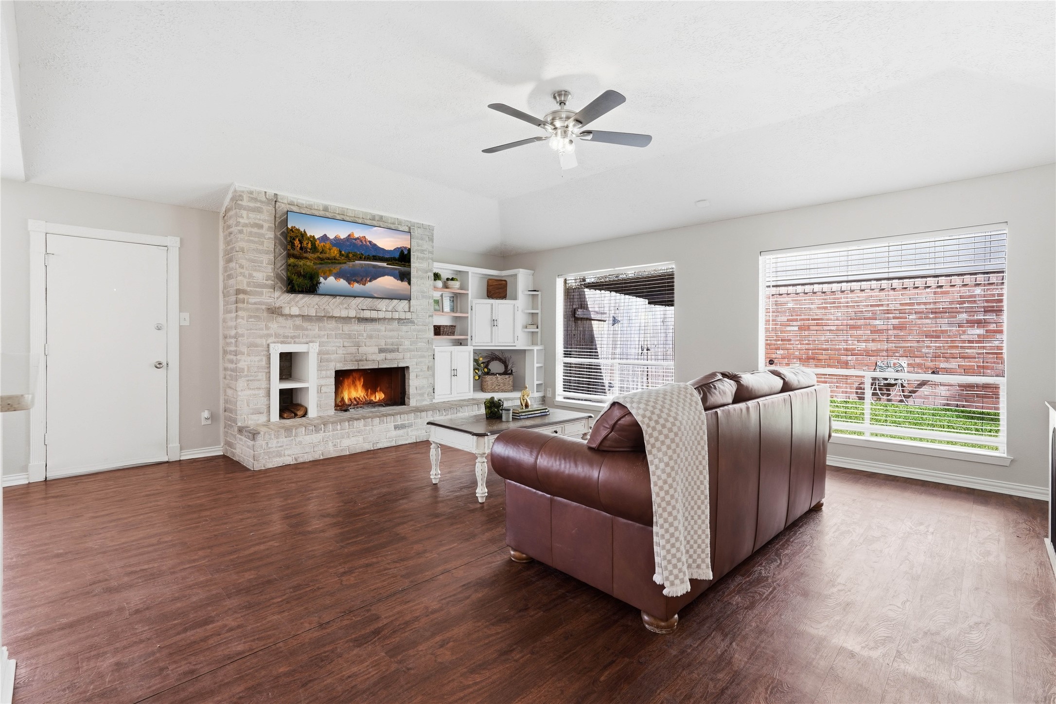 4506 Pineville Lane Spring, TX 77388 - Photo 11 of 36 Spacious living room with inviting floors throughout