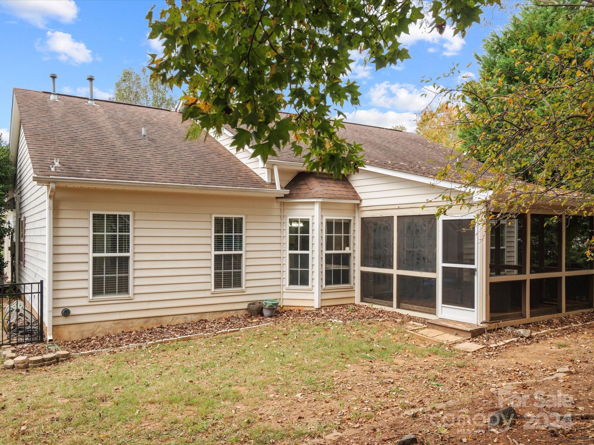 2010 Fairburn Court Fort Mill, SC 29708 - Photo 28 of 39 a house with a outdoor space