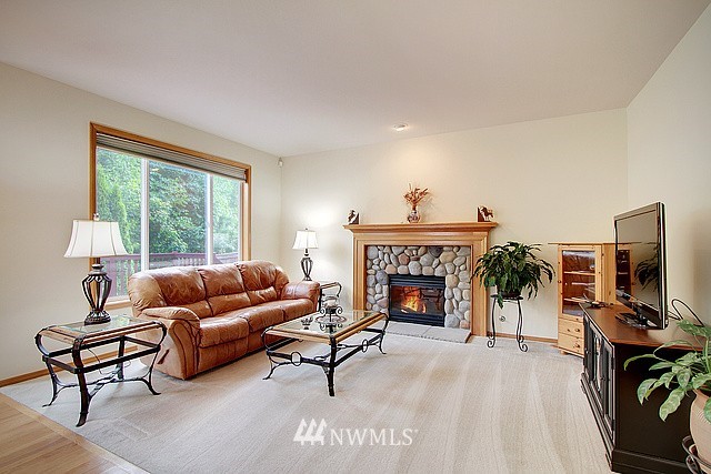 914 183rd Place Southeast Bothell, WA 98012 - Photo 4 of 13