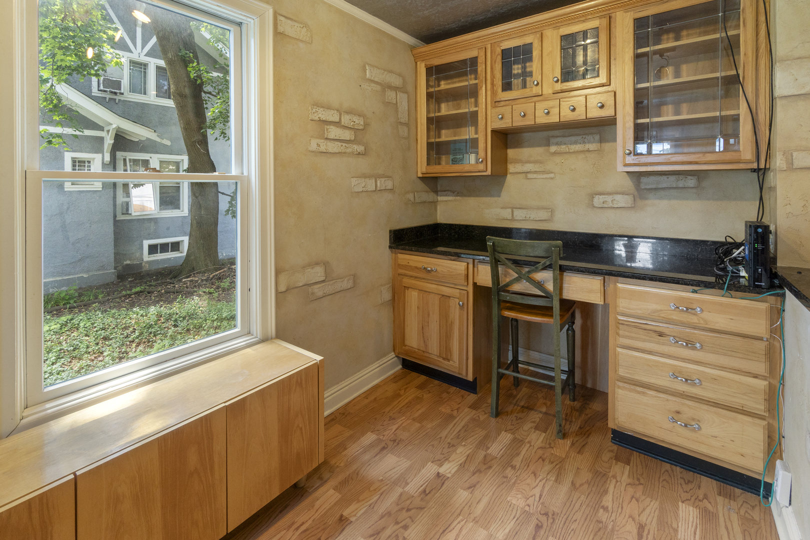 509 North Spring Street Elgin, IL 60120 - Photo 23 of 48