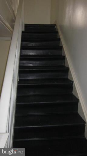 1646 Park Road Northwest Washington, DC 20010 - Photo 4 of 9 Staircase