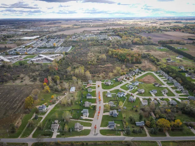 $285,000 | South Crawford Road, Mount Pleasant, MI 48858