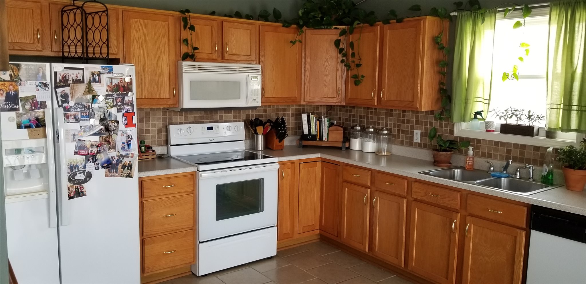 211 Riley Drive Fort Wayne, IN 46825 - Photo 4 of 19 Gallery Image 4