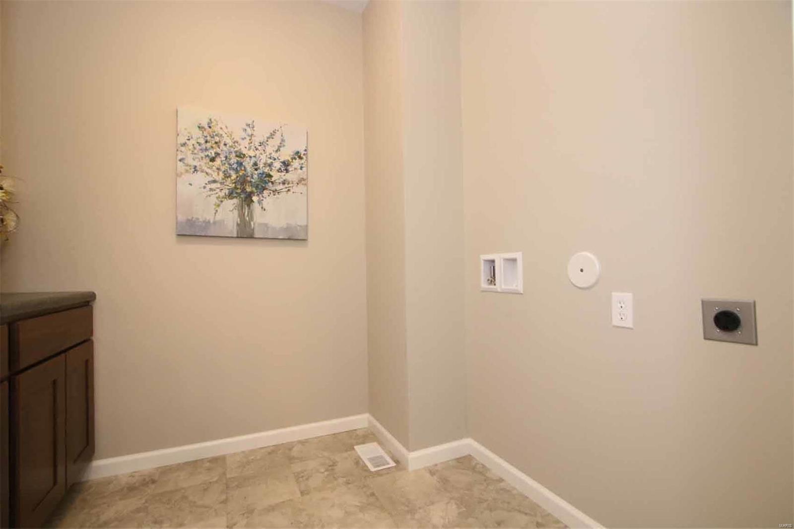 211 Carter Ridge Drive Highland, IL 62249 - Photo 14 of 44