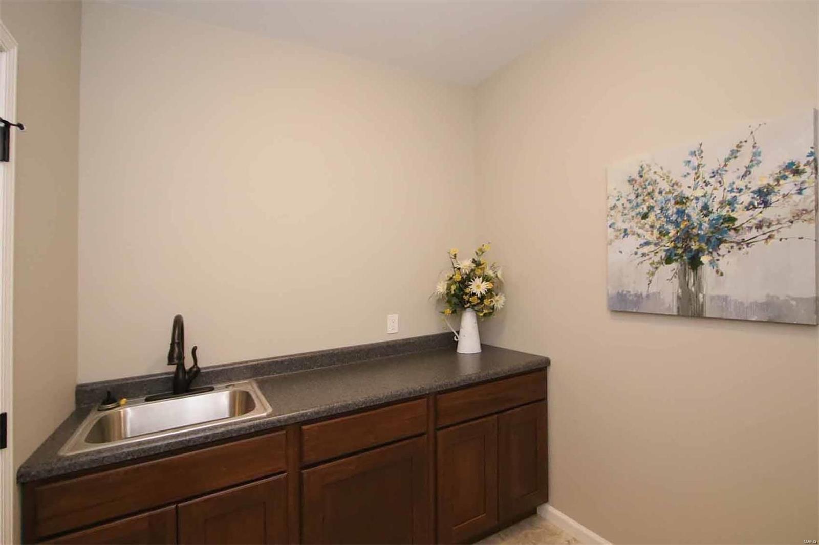 211 Carter Ridge Drive Highland, IL 62249 - Photo 15 of 44