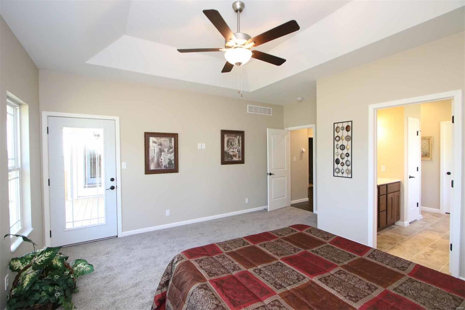 211 Carter Ridge Drive Highland, IL 62249 - Photo 17 of 44