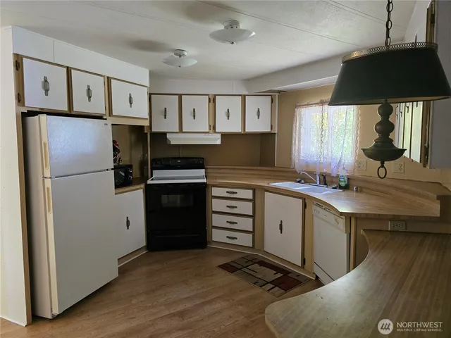 $349,000 | 147-21 Morris Road, Unit 21, Randle, WA 98377