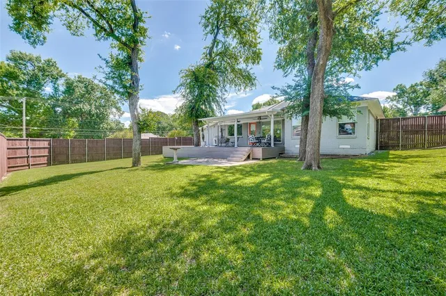 $600,000 | 9849 County Cork Drive, Dallas, TX 75218