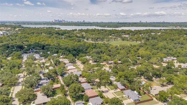 $600,000 | 9849 County Cork Drive, Dallas, TX 75218