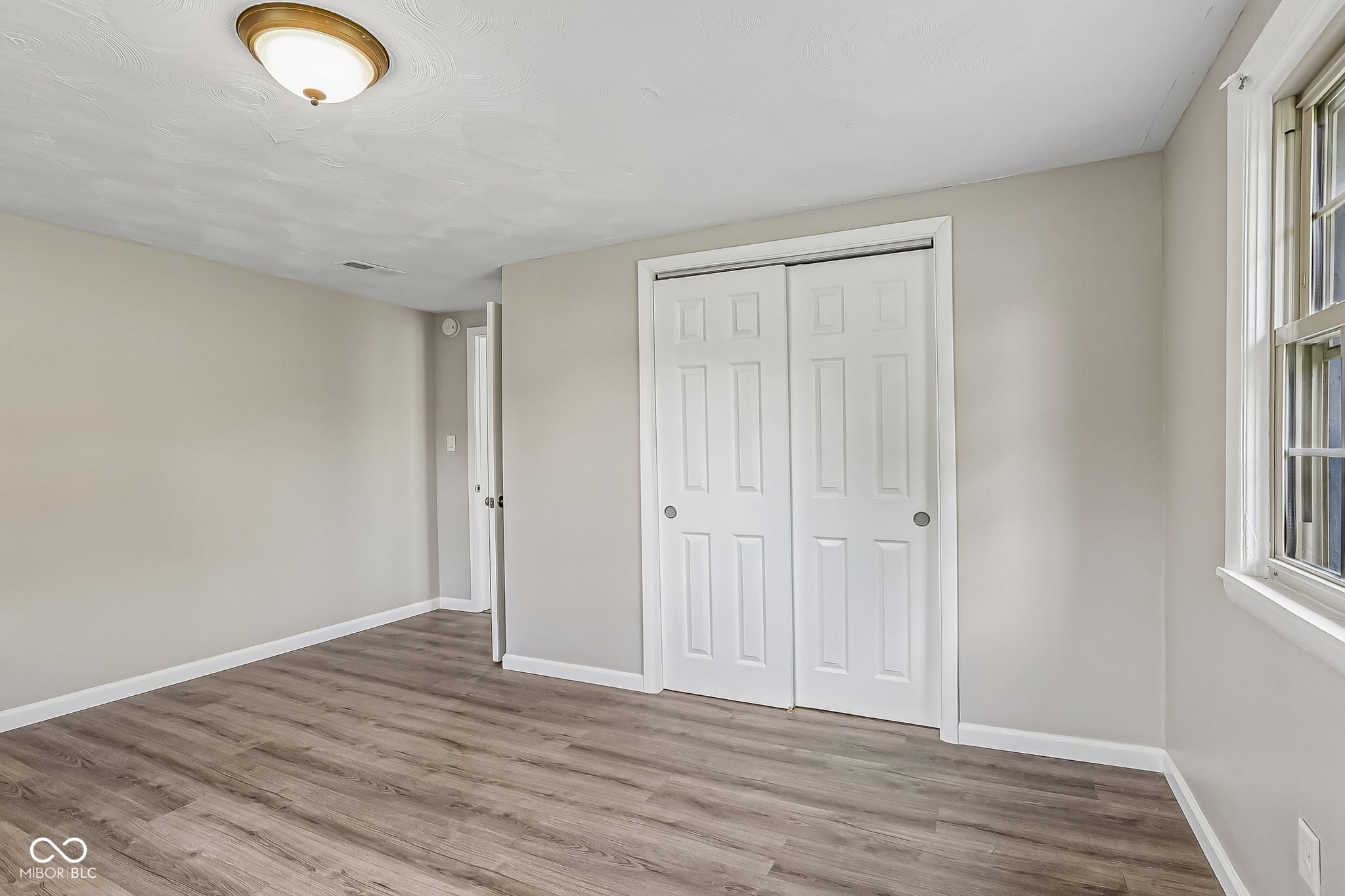 6233 Lafayette Road Indianapolis, IN 46278 - Photo 16 of 25 Gallery Image 16