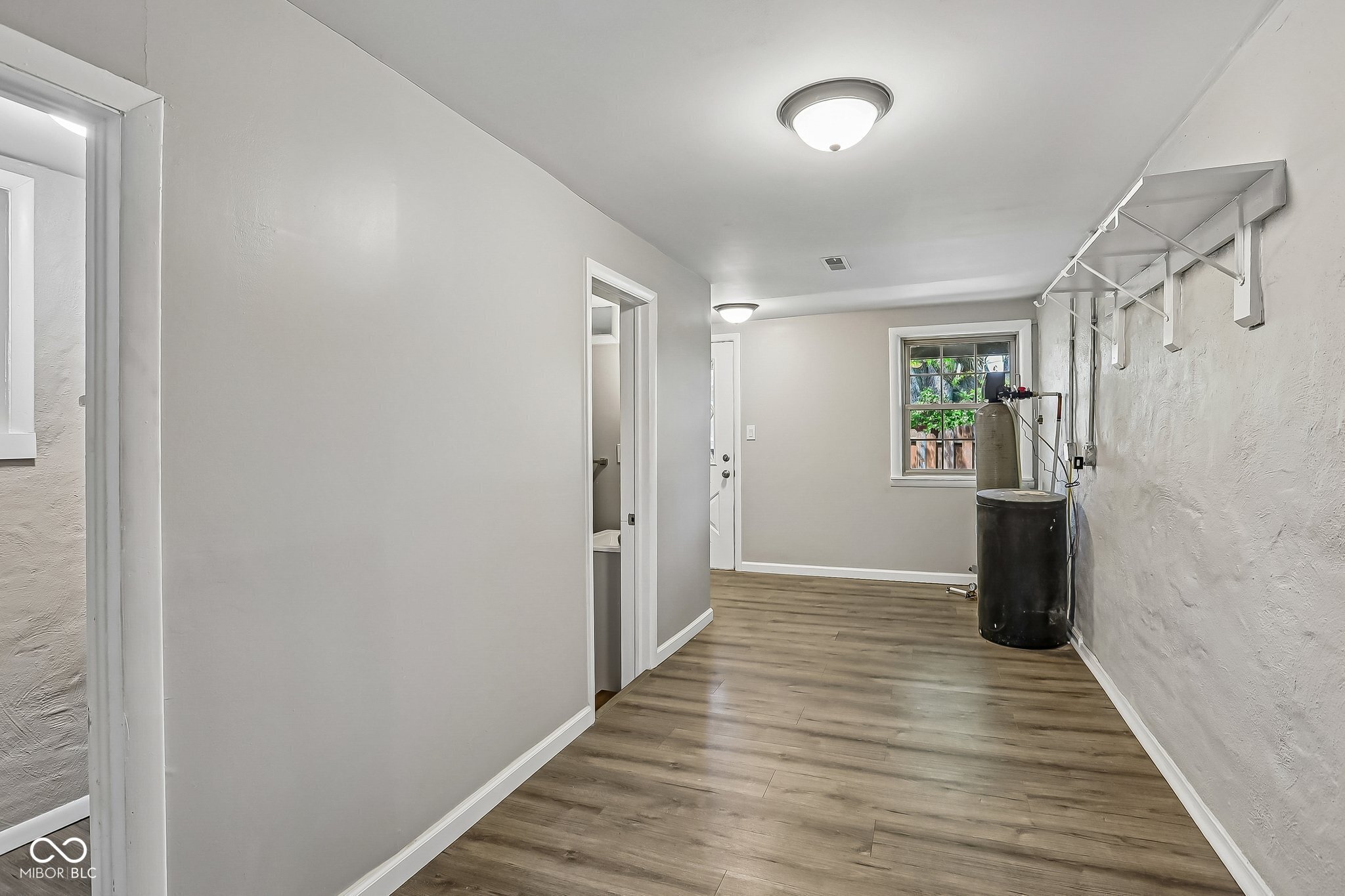 6233 Lafayette Road Indianapolis, IN 46278 - Photo 10 of 25 Gallery Image 10
