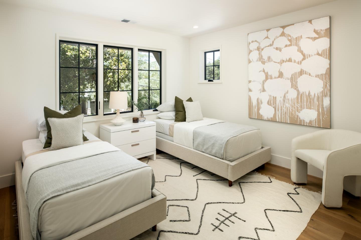 2045 Sharon Road Menlo Park, CA 94025 - Photo 8 of 14 Gallery Image 8
