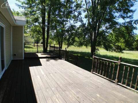 4043 Lahring Road Holly, MI 48442 - Photo 33 of 35 20419602-32.JPG
