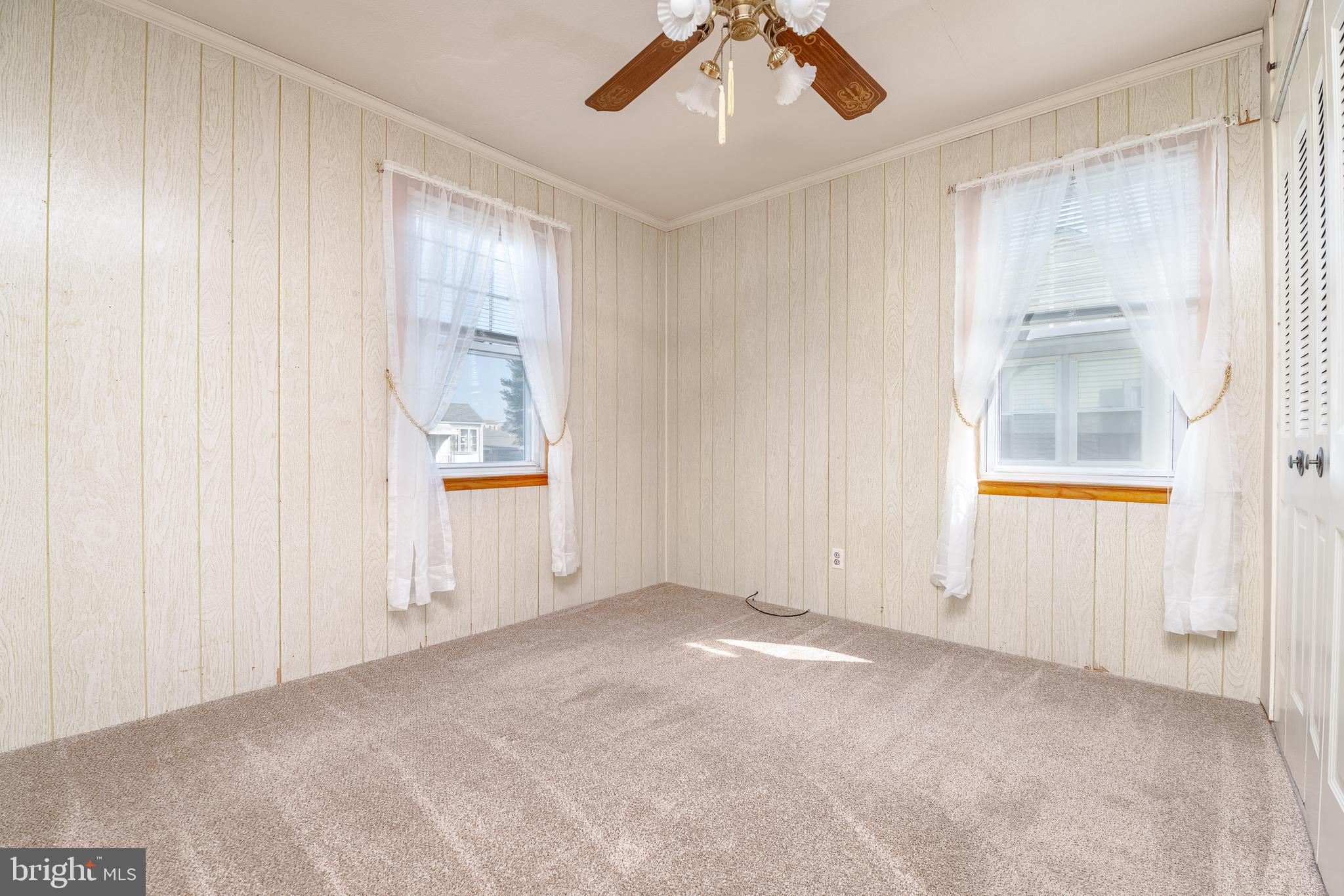 3202 Whiteway Road Sparrows Point, MD 21219 - Photo 16 of 45 Main level bedroom