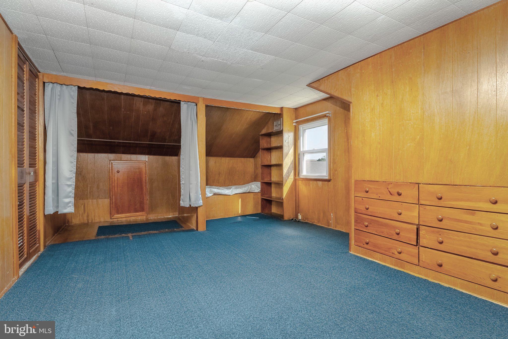 3202 Whiteway Road Sparrows Point, MD 21219 - Photo 20 of 45 Huge closets and built ins