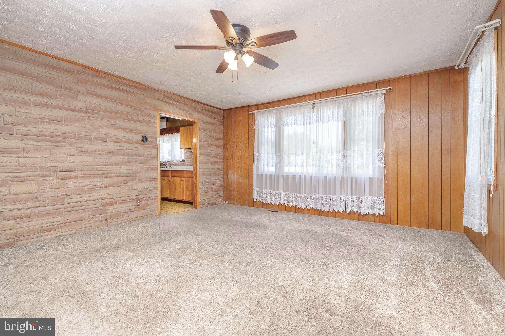 3202 Whiteway Road Sparrows Point, MD 21219 - Photo 5 of 45 Lots of natural light