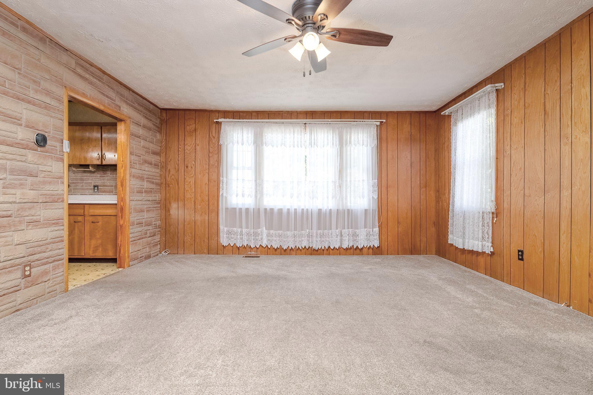 3202 Whiteway Road Sparrows Point, MD 21219 - Photo 7 of 45