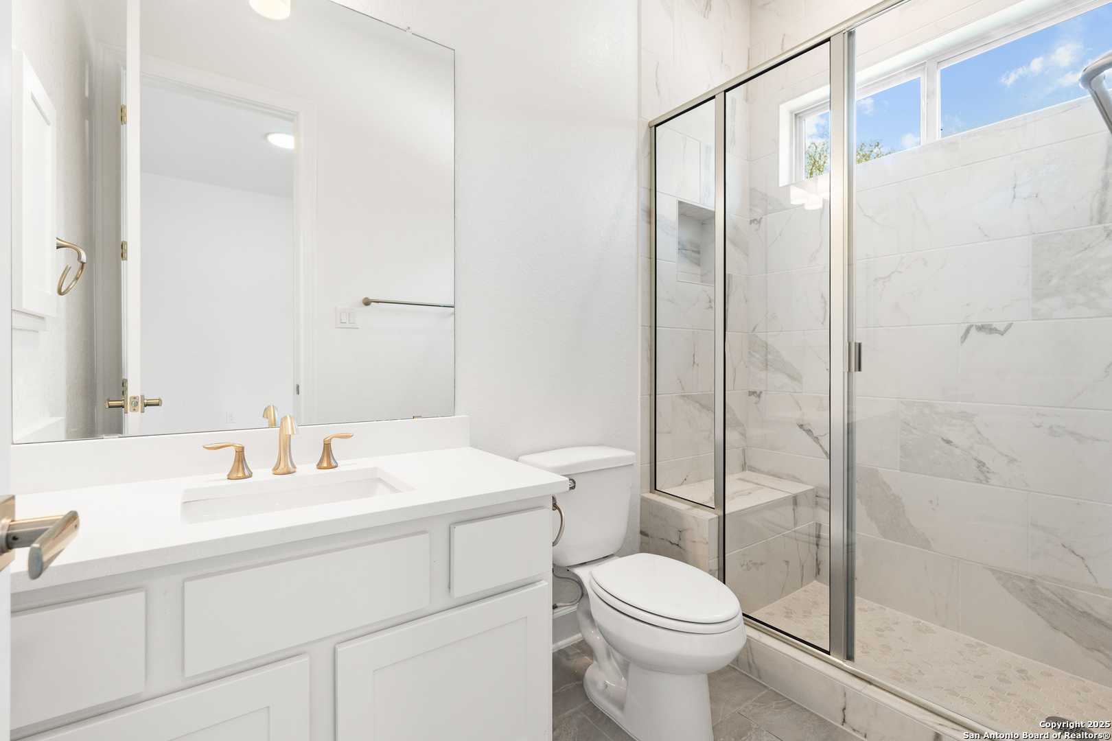 239 Legend Park Castroville, TX 78009 - Photo 14 of 21