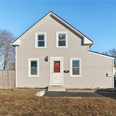 $2,100 | 410 Pequot Avenue, Unit A, Warwick, RI 02889