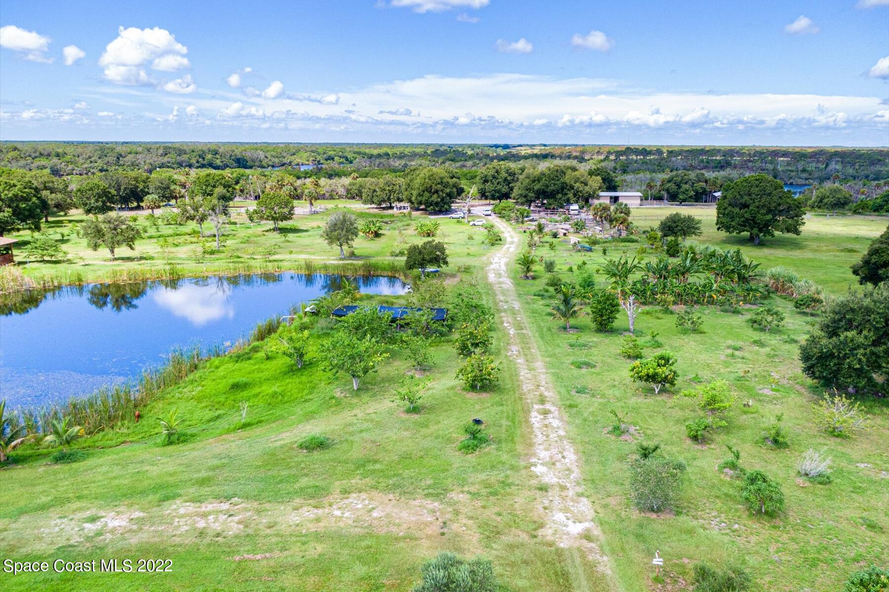 9514 Fleming Grant Road Micco, FL 32976 - Photo 7 of 47 06-DJI_0030