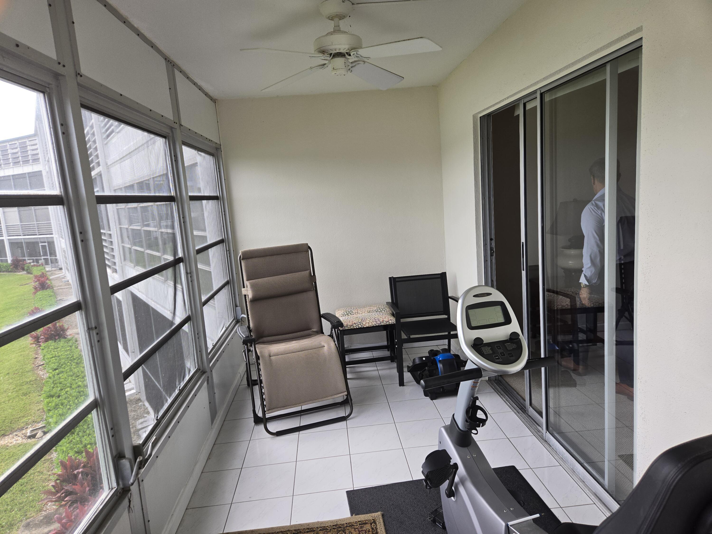 2031 Exeter Boca Raton, FL 33434 - Photo 18 of 45 20241101_125610