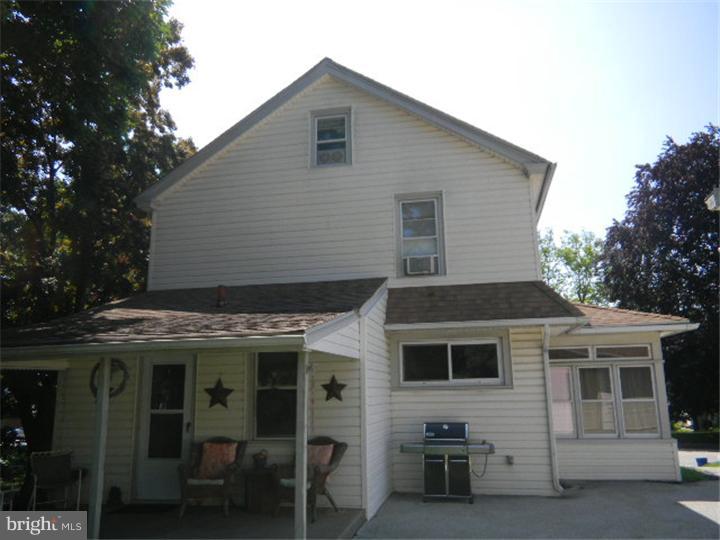 56 North Sproul Road Broomall, PA 19008 - Photo 3 of 10