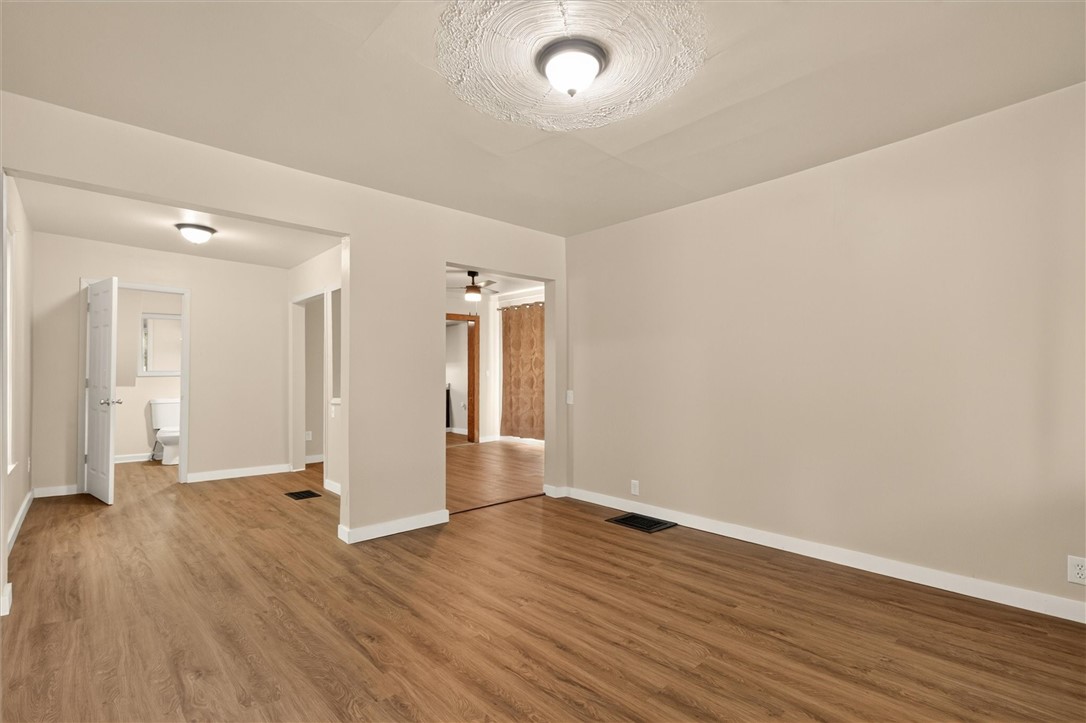 344 Tremont Street Rochester, NY 14608 - Photo 18 of 37