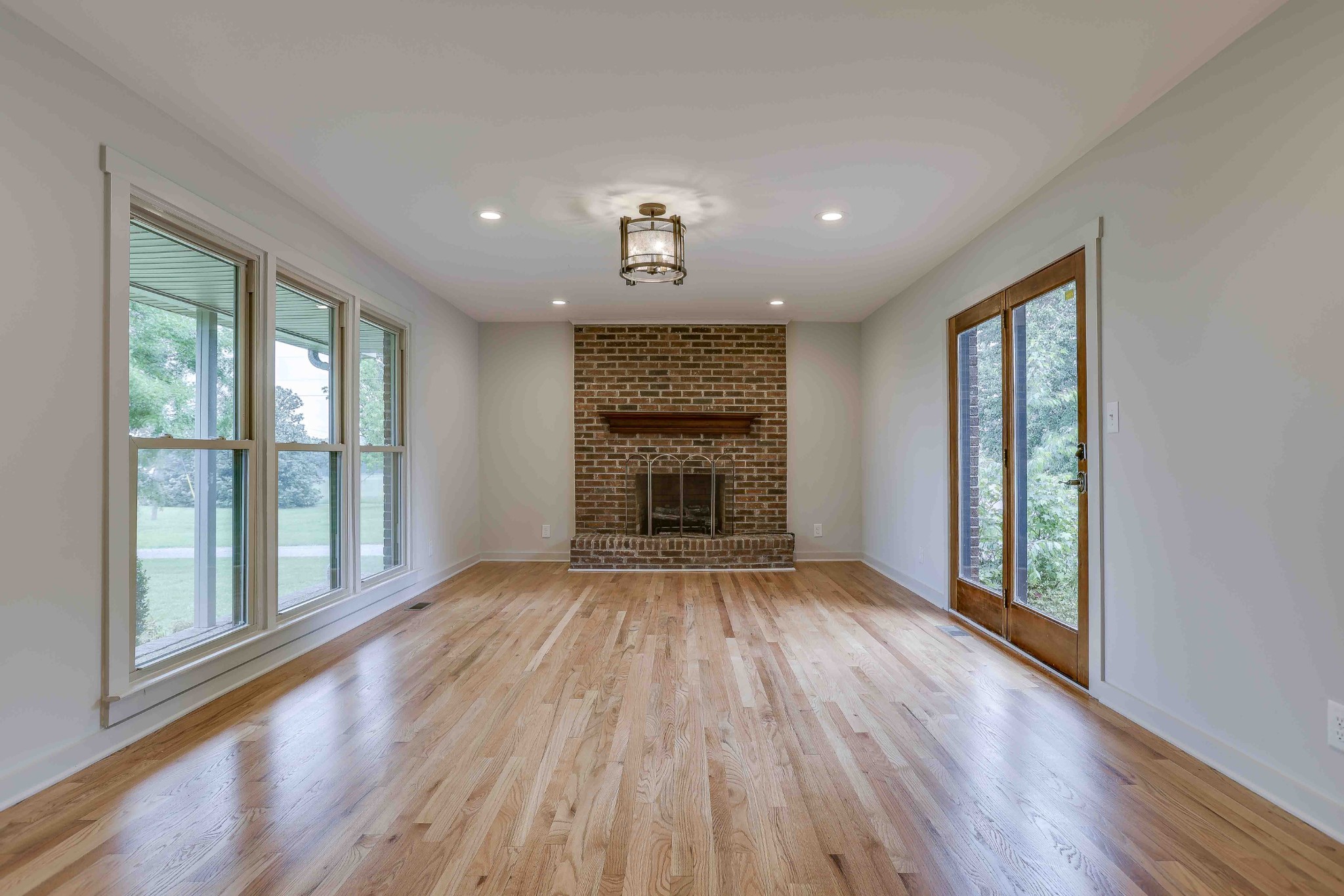 2855 Logan Road Greenbrier, TN 37073 - Photo 14 of 67 Gallery Image 14
