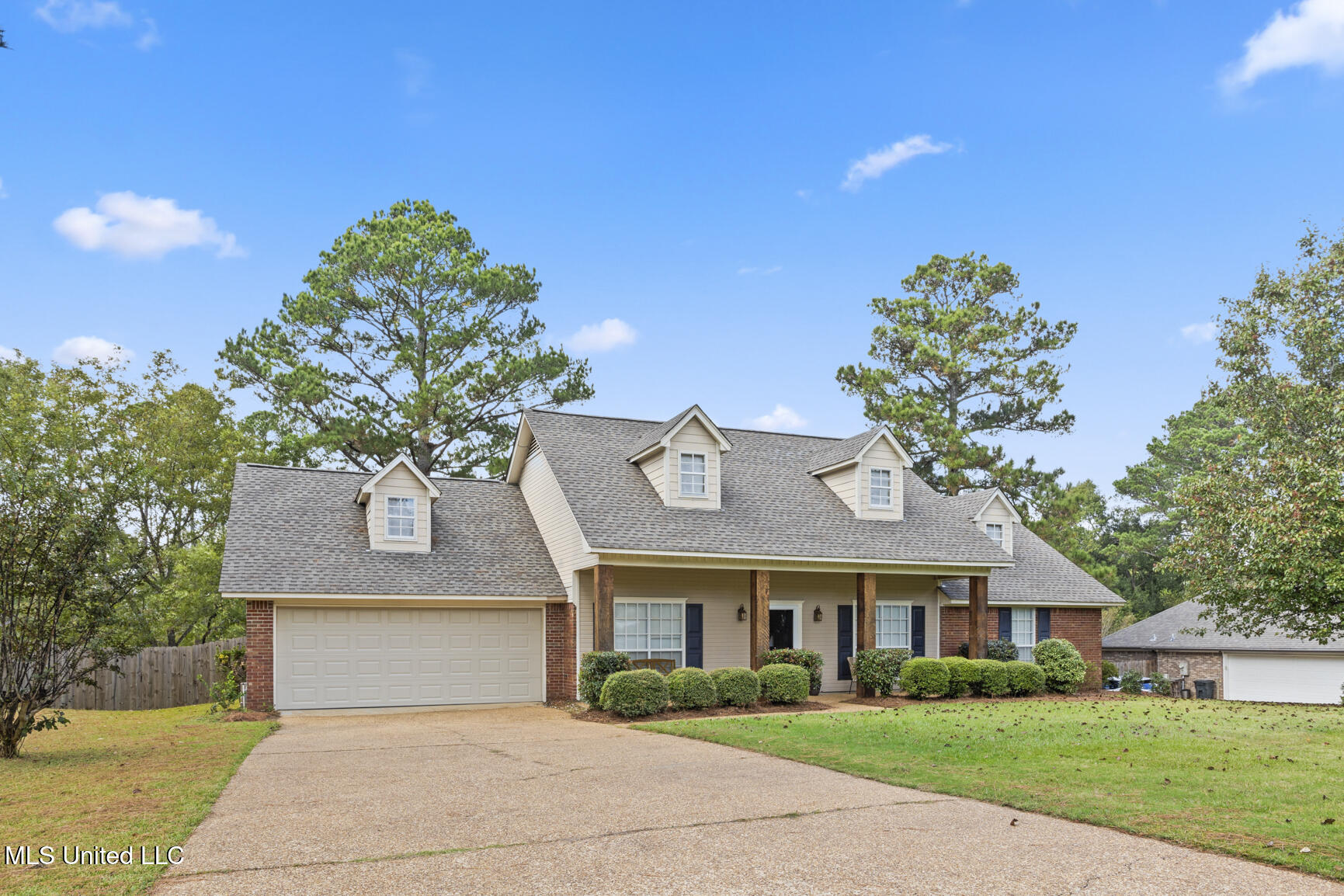 214 Indian Pines Lane Madison, MS 39110 - Photo 2 of 33 214 Indian PInes ext-1 - Copy