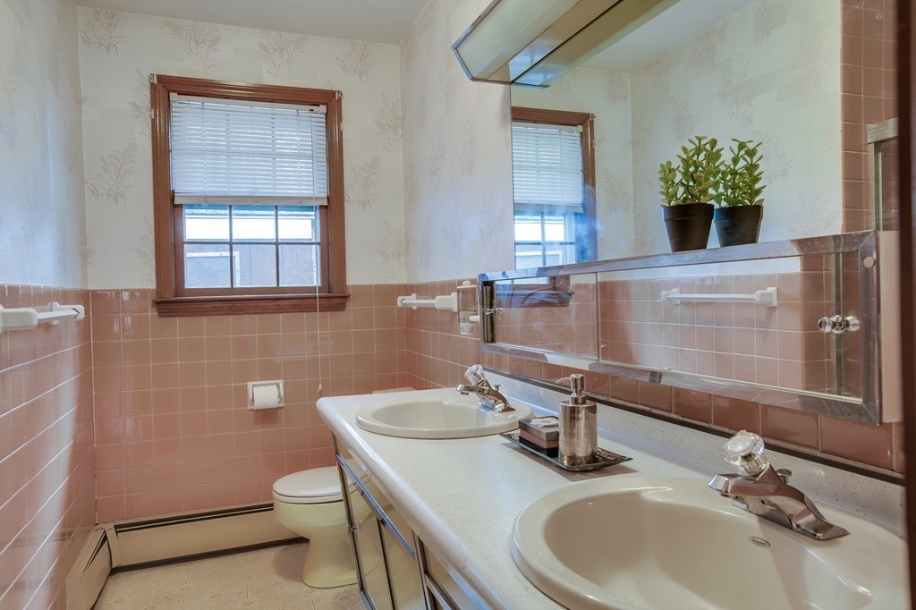 24 Pine Ridge Road North Reading, MA 01864 - Photo 25 of 28 Gallery Image 25